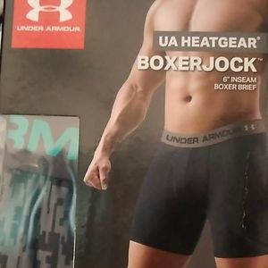 2NIB Under Armour XL UA Heatgear and Iso ChillMesh